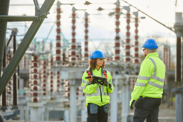 Best Electrical Contractors for Businesses  in Uvalde Estates, TX